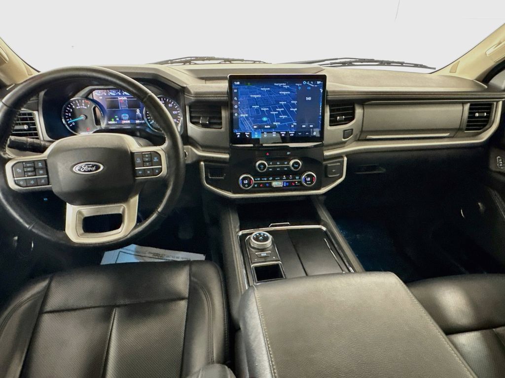Used 2023 Ford Expedition Max XLT RWD image 28