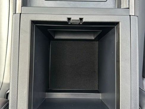 Used 2024 Lexus GX 550 image 41