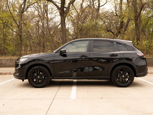 Certified 2026 Honda HR-V Sport image 6