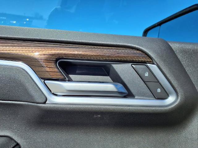 New 2026 Chevrolet Silverado 1500 RST AWD/4WD image 12