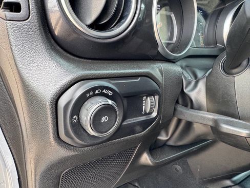 Used 2023 Jeep Wrangler Unlimited Rubicon 392 w/ Xtreme Recon 35" Tire Package image 19