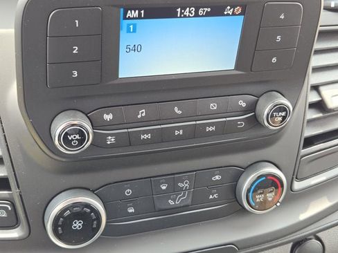 New 2025 Ford Transit 250 148 Medium Roof image 20