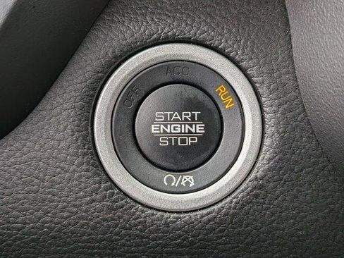 Certified 2024 RAM 1500 Laramie image 19