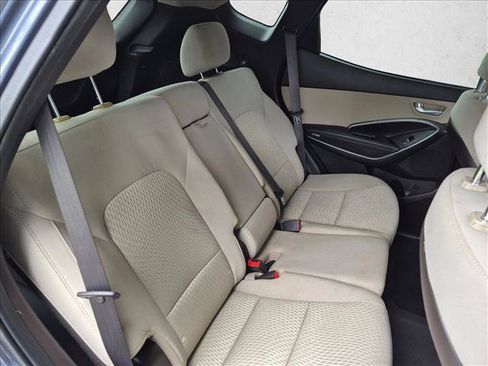 Used 2017 Hyundai Santa Fe Sport FWD image 17