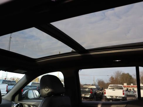 New 2026 Chevrolet Equinox LT w/ Convenience Package II image 8