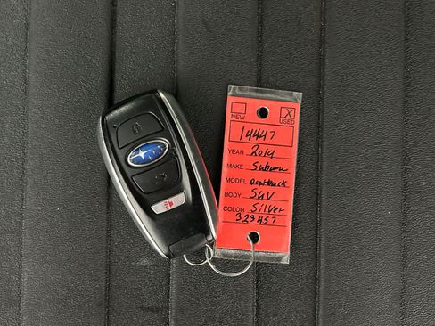 Used 2019 Subaru Outback 3.6R Limited AWD/4WD image 36