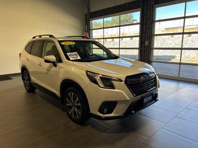 Used 2023 Subaru Forester Limited AWD/4WD image 9