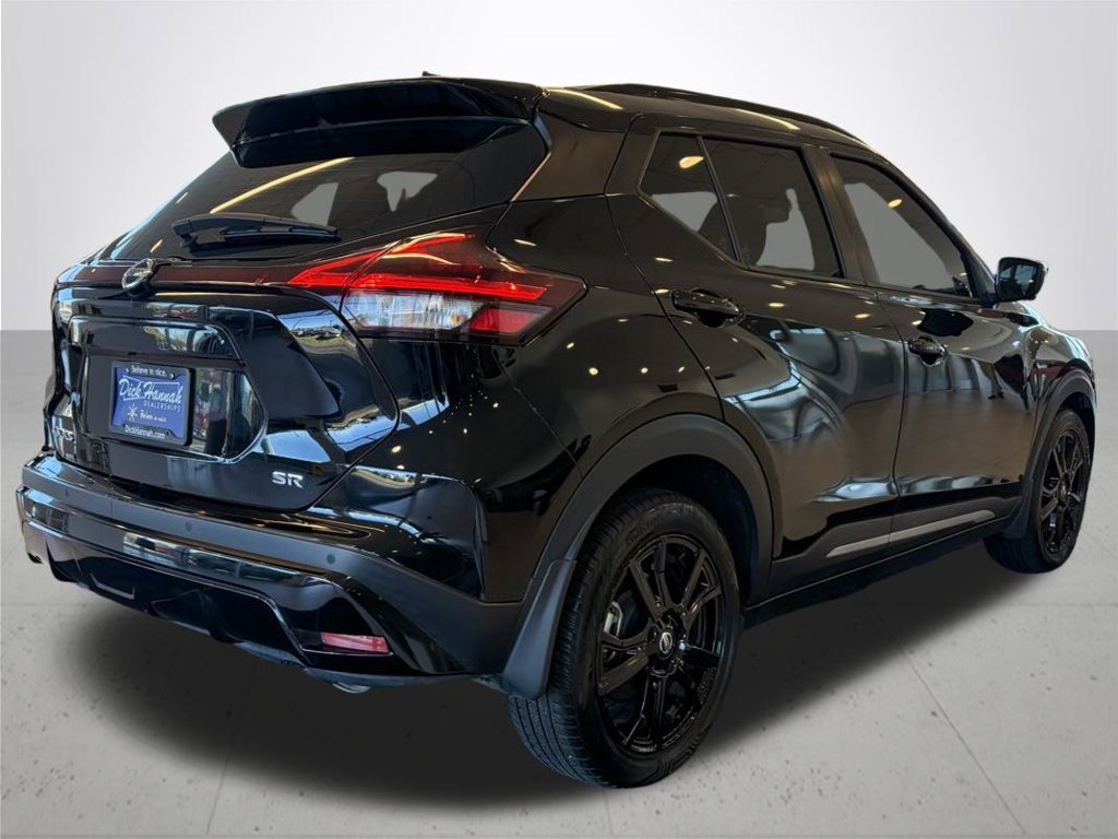 Used 2021 Nissan Kicks SR FWD image 7