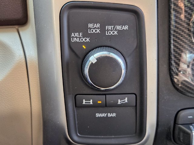 Used 2016 RAM 2500 Power Wagon w/ Luxury Group AWD/4WD image 14
