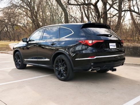 Used 2023 Acura MDX SH-AWD w/ Technology Package image 7