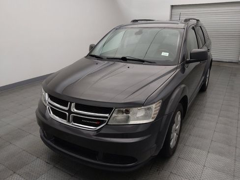 Used 2020 Dodge Journey SE w/ SE Popular Equipment Group FWD image 15