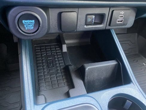 Used 2025 Ford Maverick Tremor AWD/4WD image 23