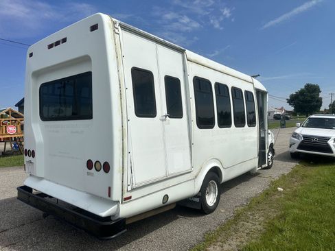 Used 2003 Ford E-450 and Econoline 450 RWD image 28