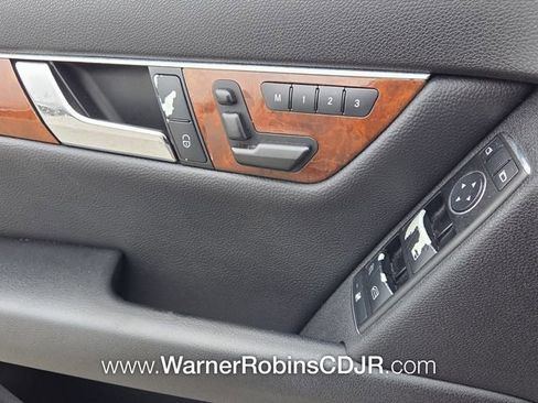 Used 2011 Mercedes-Benz C 300 Sedan image 28