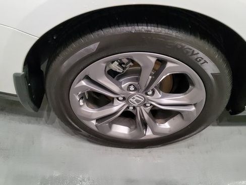 Used 2023 Honda Accord EX-L image 37