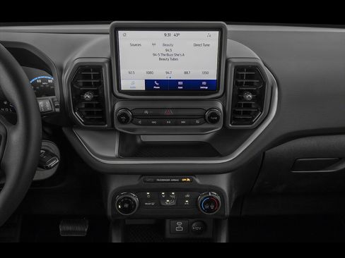 Used 2023 Ford Bronco Sport AWD/4WD image 29