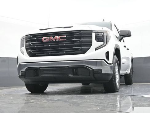 Used 2024 GMC Sierra 1500 Pro w/ Pro Value Package AWD/4WD image 32