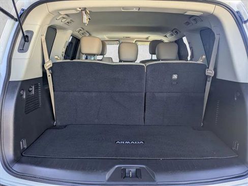 Used 2021 Nissan Armada SL image 6