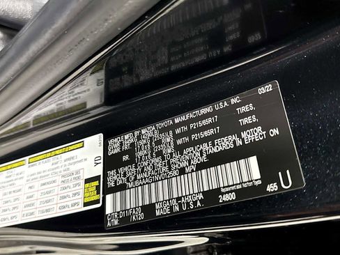 Certified 2022 Toyota Corolla Cross LE image 11