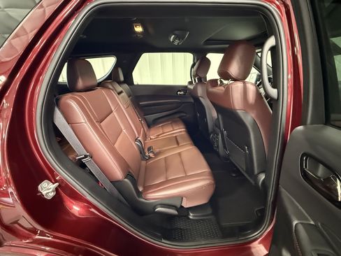 Used 2025 Dodge Durango GT AWD/4WD image 9