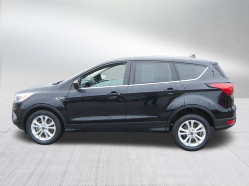 Used 2019 Ford Escape SE AWD/4WD image 4