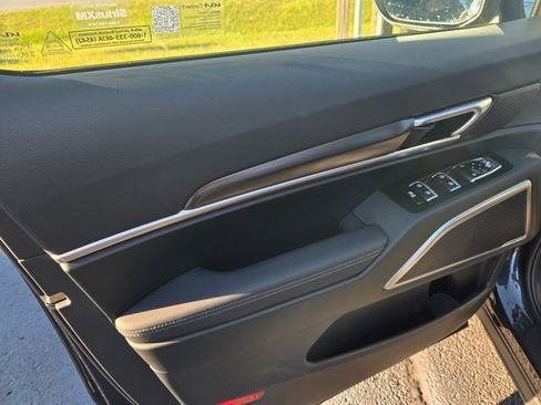 New 2025 Kia Telluride S image 24