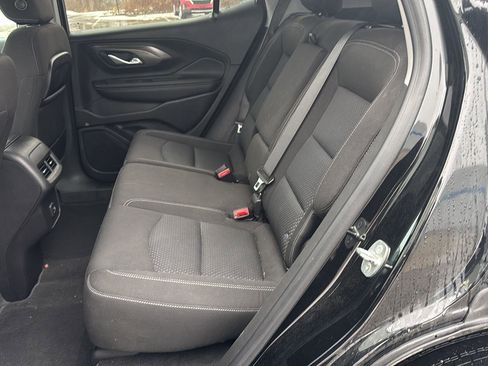 Used 2024 GMC Terrain SLE w/ Driver Convenience Package image 13