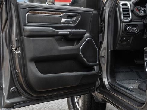 Used 2019 RAM 1500 Laramie image 50