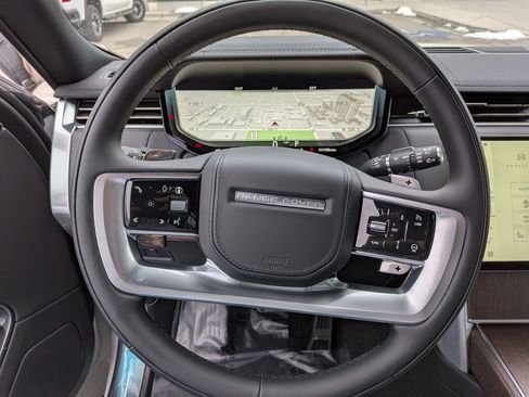 New 2025 Land Rover Range Rover SE AWD/4WD image 12