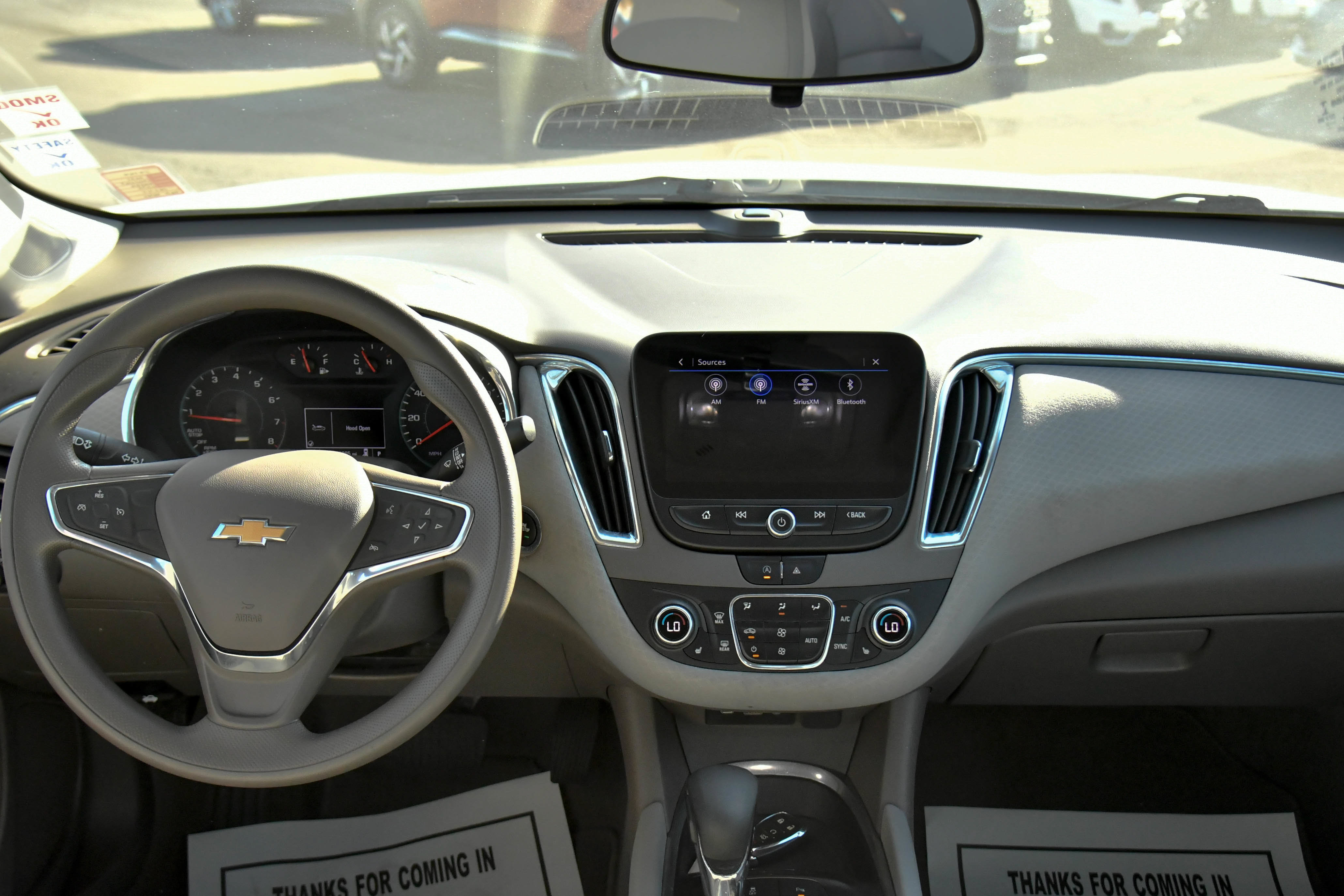 Used 2021 Chevrolet Malibu LT FWD image 34