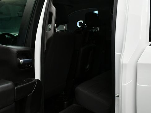 Used 2020 Chevrolet Silverado 1500 W/T image 27