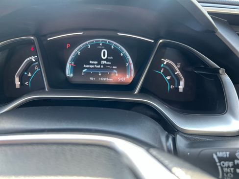 Used 2017 Honda Civic EX image 14