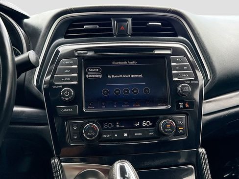 Used 2022 Nissan Maxima Platinum w/ Sport Mat Group FWD image 15