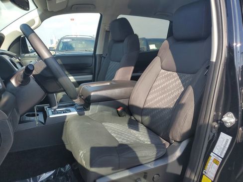 Used 2021 Toyota Tundra SR5 w/ Trail Edition image 17