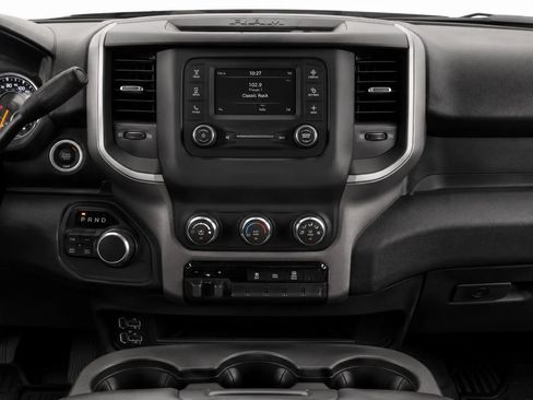 Used 2022 RAM 2500 Tradesman w/ Snow Chief Group AWD/4WD image 15