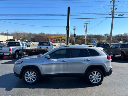 Used 2016 Jeep Cherokee Limited w/ Luxury Group