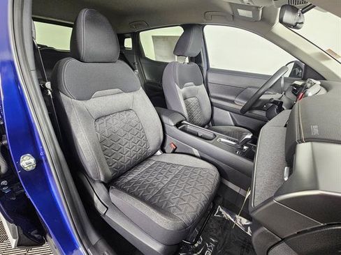 New 2026 Nissan Kicks SV w/ Cold Weather Package image 14