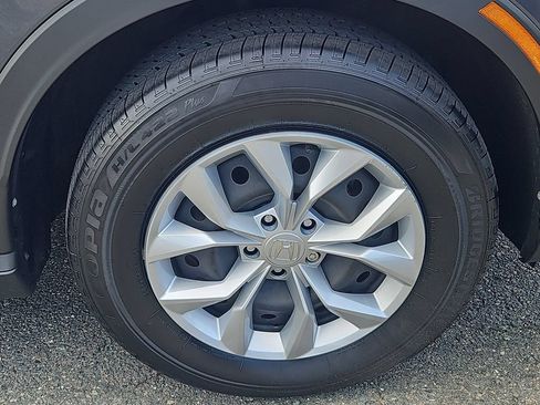 Used 2024 Honda CR-V LX image 10