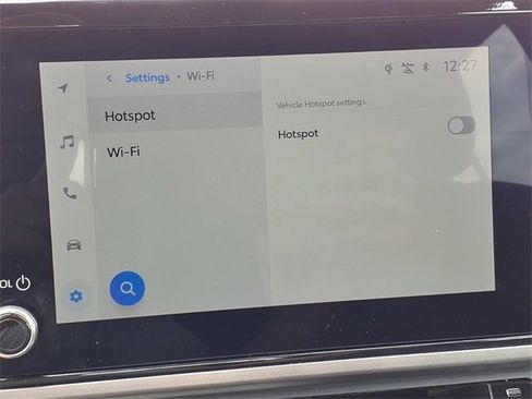 Used 2025 Toyota Camry SE image 13