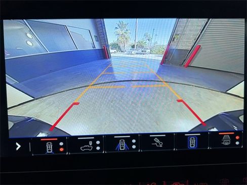 Used 2024 GMC Hummer EV 3X w/ Omega Edition image 15