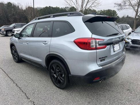 Certified 2025 Subaru Ascent Bronze Edition w/ Onyx Package image 5