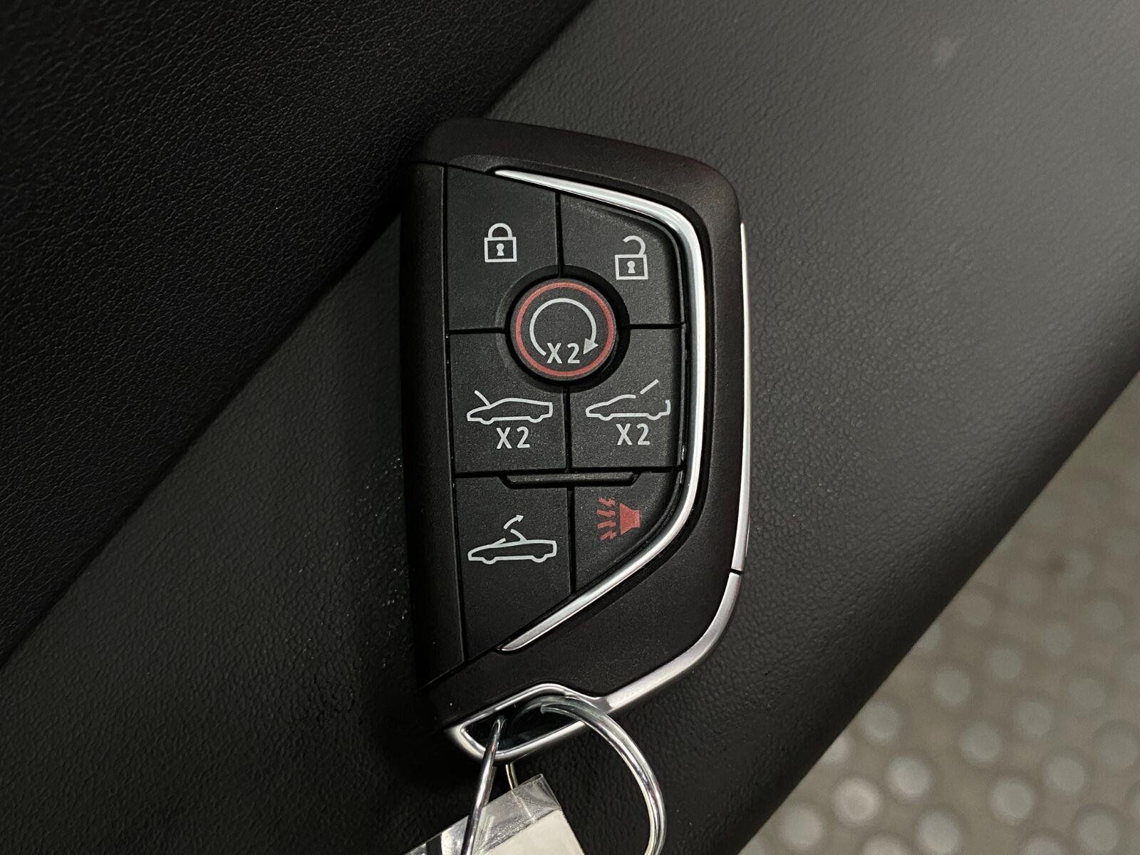 Used 2023 Chevrolet Corvette Stingray Preferred Conv w/ Z51 Performance Package RWD image 34