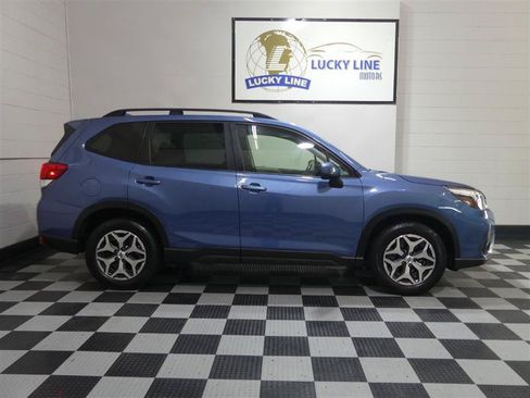 Used 2020 Subaru Forester Premium w/ Popular Package #1 AWD/4WD image 6