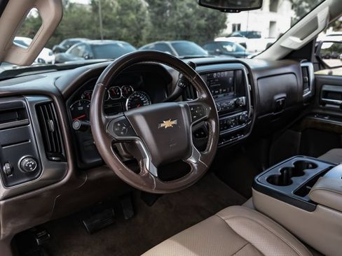 Used 2016 Chevrolet Silverado 1500 LT w/ Texas Edition RWD image 12