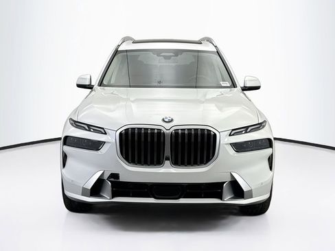 New 2026 BMW X7 xDrive40i image 2