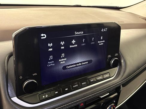Used 2022 Nissan Rogue Platinum w/ Head-Up Display Package FWD image 25