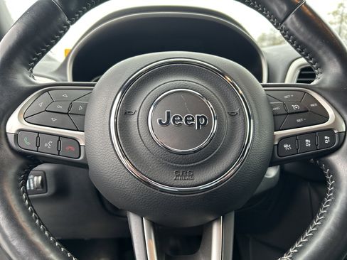 Used 2021 Jeep Compass Latitude w/ Driver Assistance Group image 14