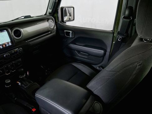 Used 2023 Jeep Wrangler Sahara w/ Safety Group AWD/4WD image 22