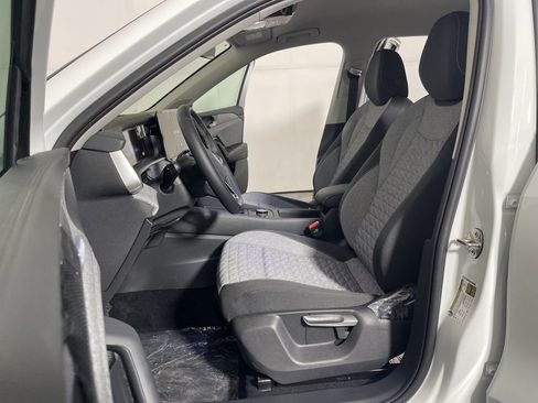 New 2026 Volkswagen Tiguan S image 10