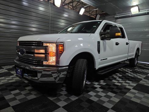 Used 2019 Ford F250 XL w/ Power Equipment Group image 38
